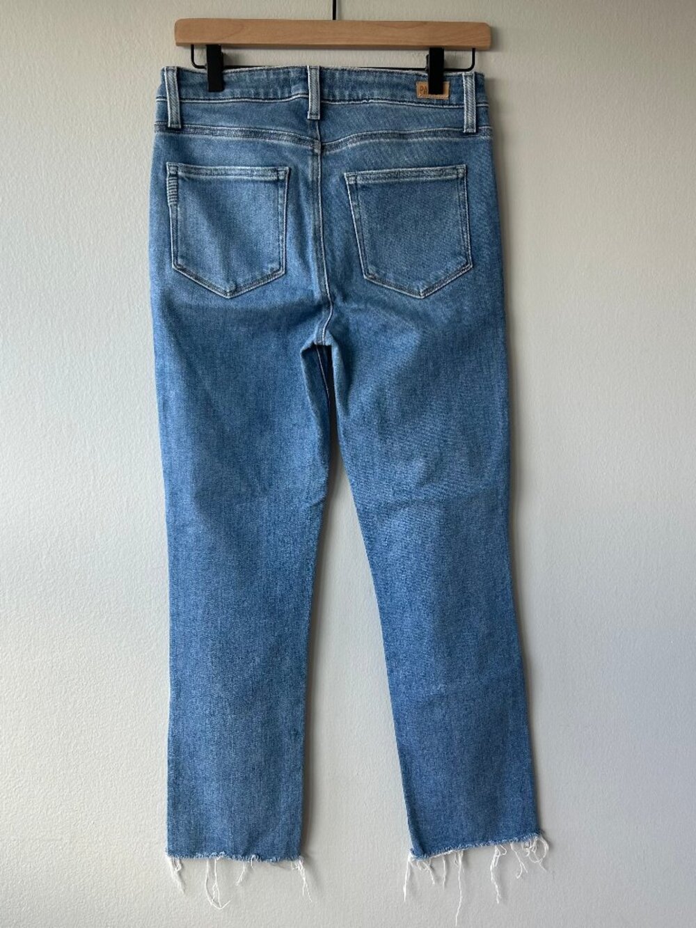 PAIGE Cindy High Rise Straight Jeans Women Size 27 Light Wash Raw Hem - Picture 6 of 12